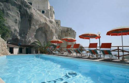 Hotel Seggio 3*